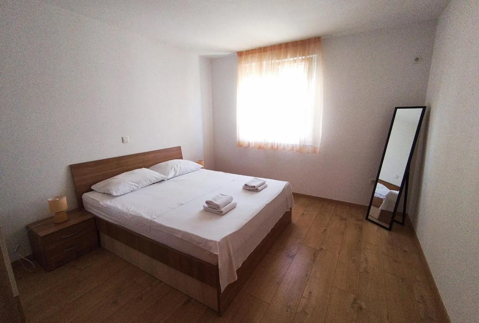 Apartments Villa Mirela Petrčane Kroatien